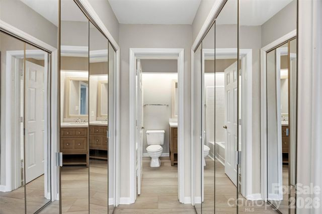 9320 South Vicksburg Park Court, Charlotte, NC 28210