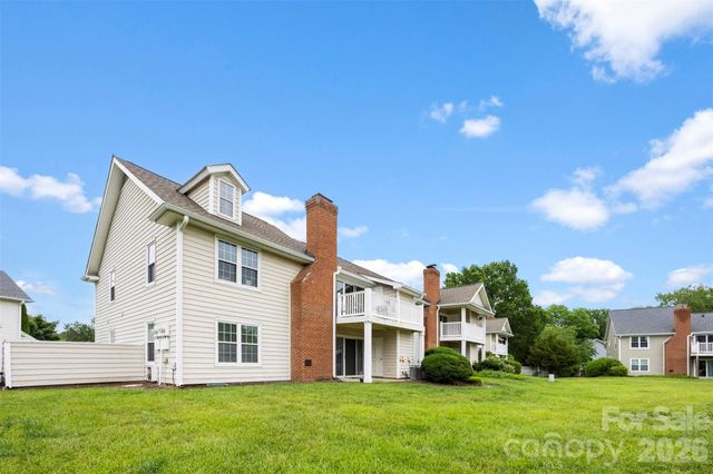 9320 South Vicksburg Park Court, Charlotte, NC 28210