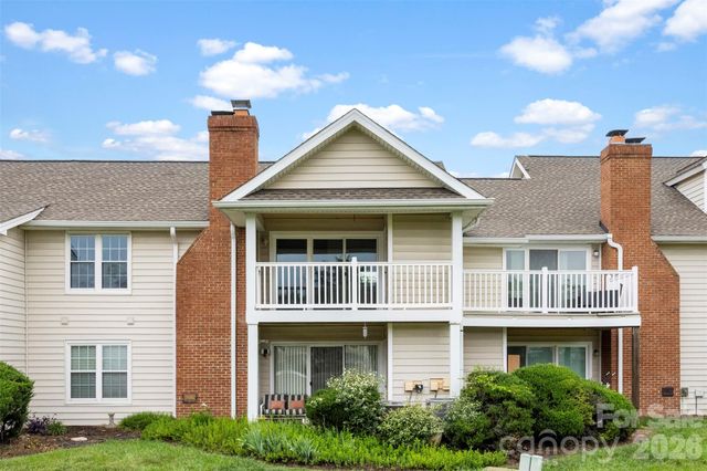 9320 South Vicksburg Park Court, Charlotte, NC 28210