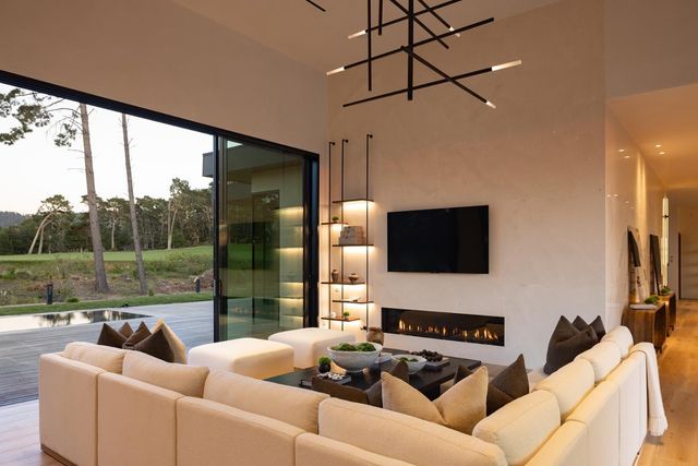 31 Poppy Lane, Pebble Beach, CA 93953