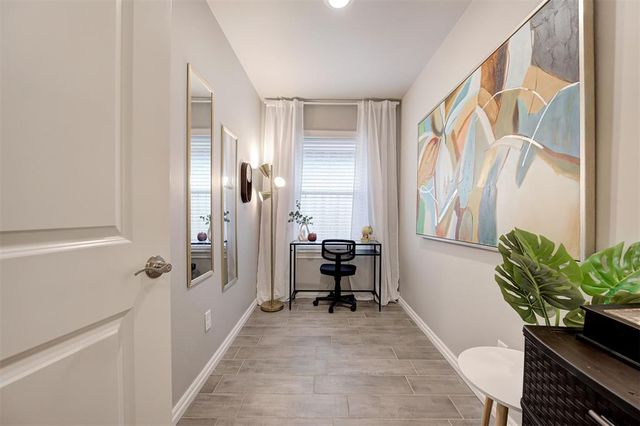 3909 Lynne Avenue, Edmond, OK 73012