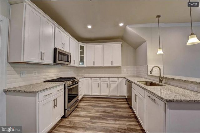 45161 ADMIRAL DR, Sterling, VA 20166