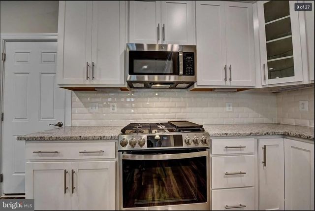 45161 ADMIRAL DR, Sterling, VA 20166