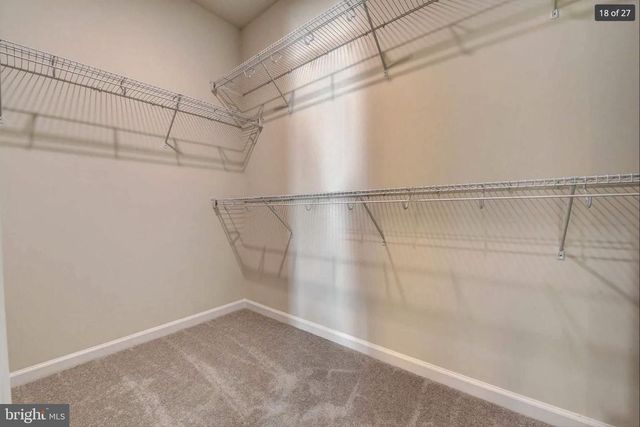 45161 ADMIRAL DR, Sterling, VA 20166