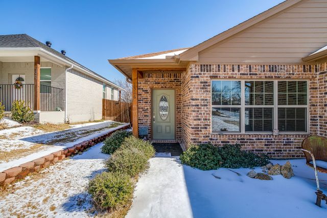 1316 Liberty Street, Weatherford, TX 76086