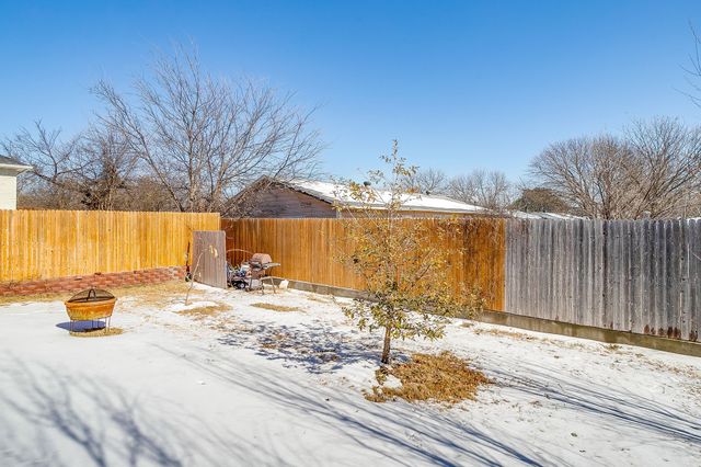 1316 Liberty Street, Weatherford, TX 76086