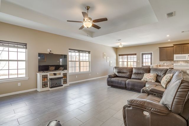 1316 Liberty Street, Weatherford, TX 76086