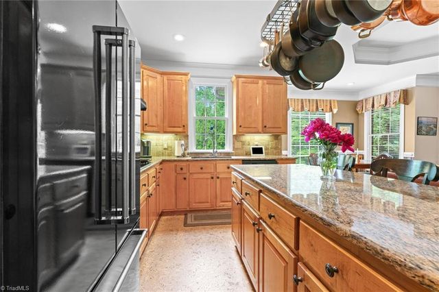 247 James Way, Advance, NC 27006