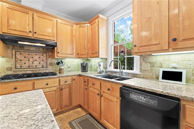 247 James Way, Advance, NC 27006