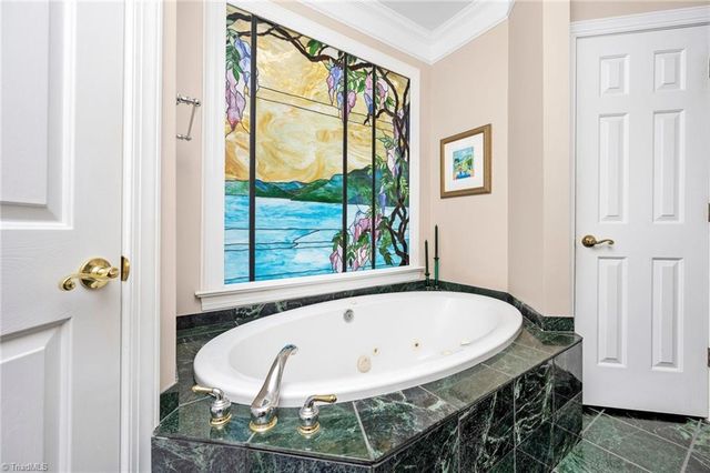 247 James Way, Advance, NC 27006