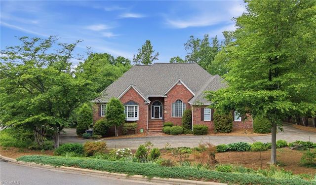 247 James Way, Advance, NC 27006