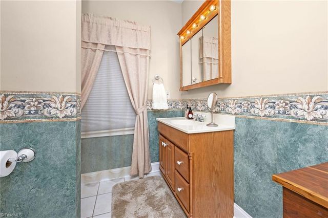 247 James Way, Advance, NC 27006