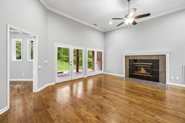 502 Shire Court, Dalton, GA 30720