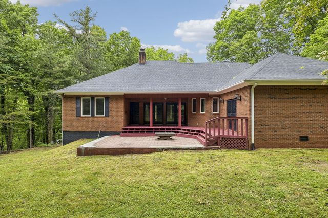 502 Shire Court, Dalton, GA 30720