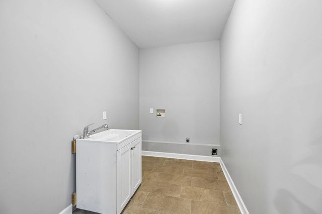 502 Shire Court, Dalton, GA 30720