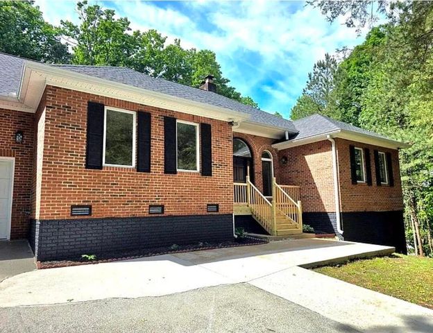 502 Shire Court, Dalton, GA 30720
