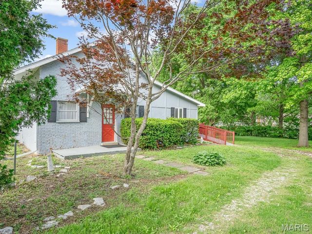 400 Southwind Drive, Belleville, IL 62221