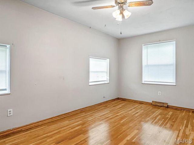400 Southwind Drive, Belleville, IL 62221