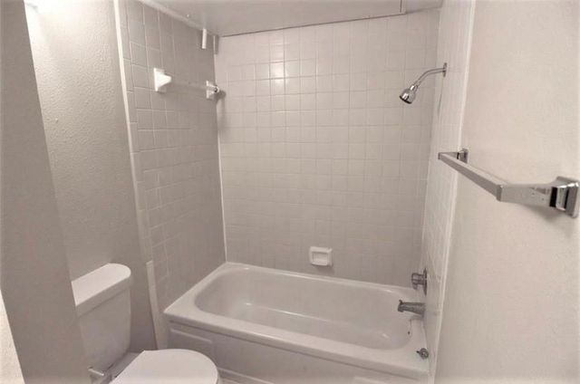 10100 S Gessner Road 215, Houston, TX 77071
