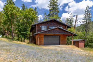 9238 N Applegate Road, Grants Pass, OR 97527
