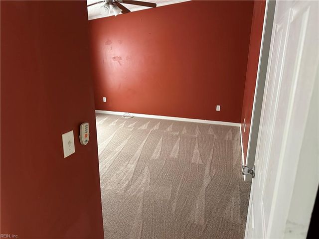 125 Longhorn DR, Moyock, NC 27958