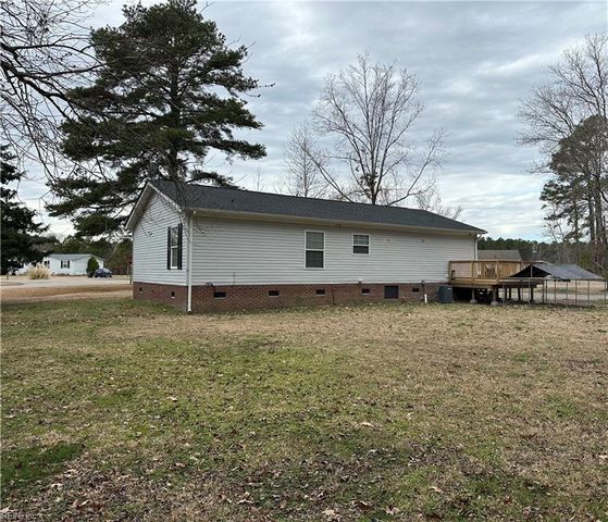 125 Longhorn DR, Moyock, NC 27958