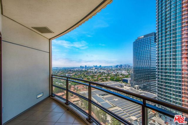1 W Century Drive 19D, Los Angeles, CA 90067