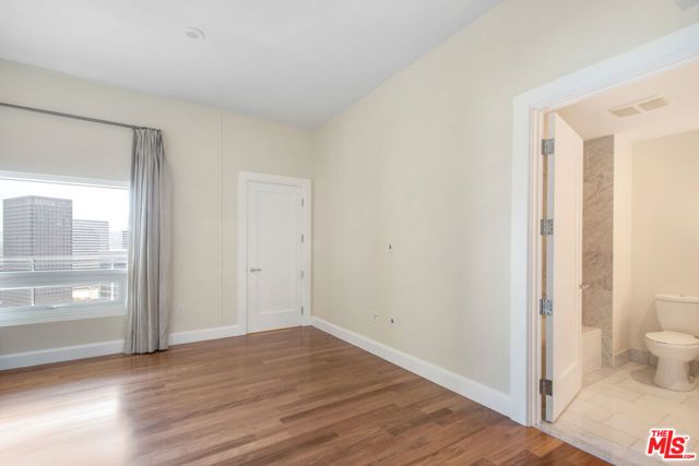 1 W Century Drive 19D, Los Angeles, CA 90067