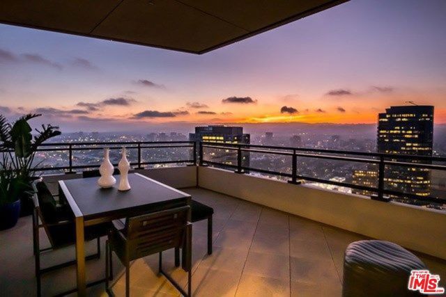 1 W Century Drive 19D, Los Angeles, CA 90067