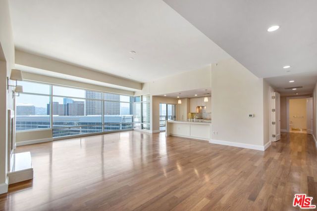 1 W Century Drive 19D, Los Angeles, CA 90067