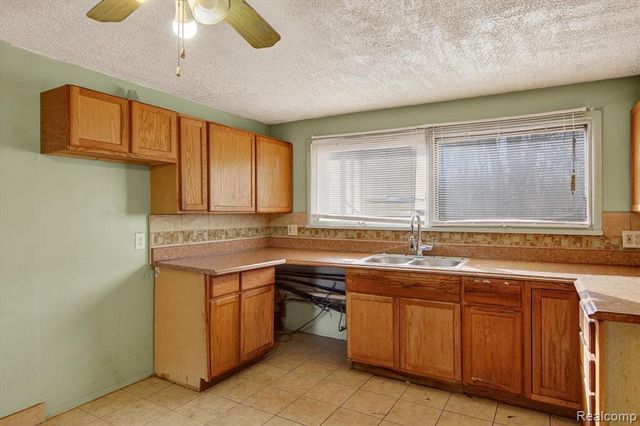 18444 Cornell Road, Southfield, MI 48075