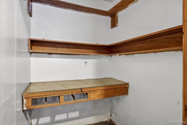 18444 Cornell Road, Southfield, MI 48075