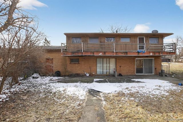 18444 Cornell Road, Southfield, MI 48075