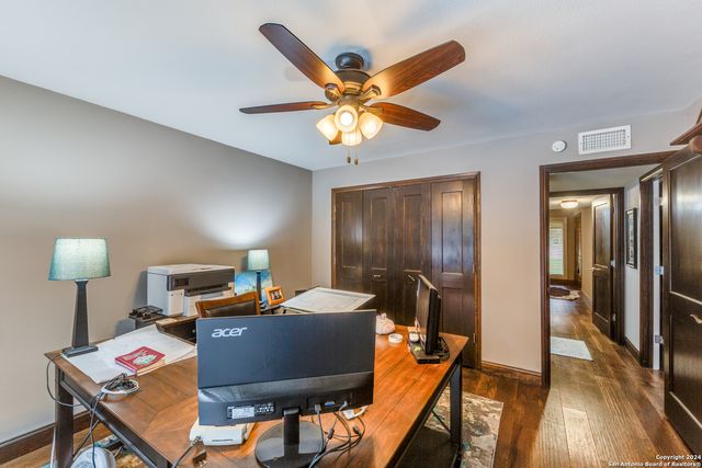 212 Sagecrest, San Antonio, TX 78232