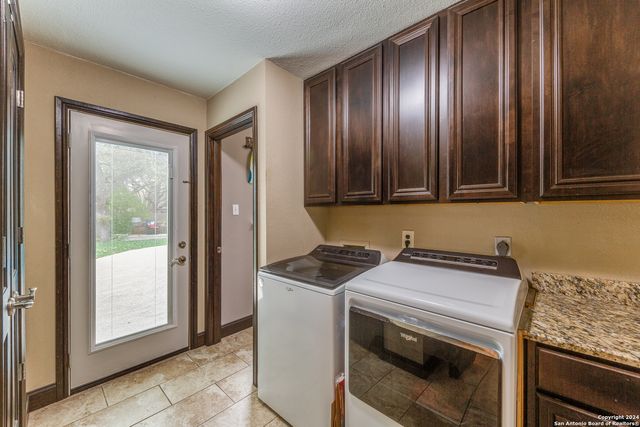 212 Sagecrest, San Antonio, TX 78232
