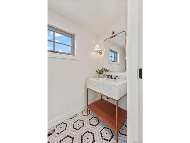 1135 S Downing St, Denver, CO 80210