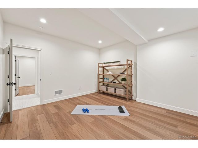 1135 S Downing St, Denver, CO 80210