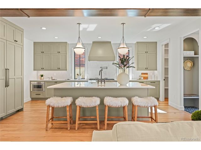 1135 S Downing St, Denver, CO 80210