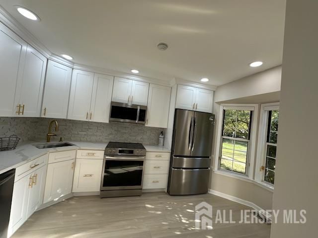 1 John Adams Court B, Monroe, NJ 08831