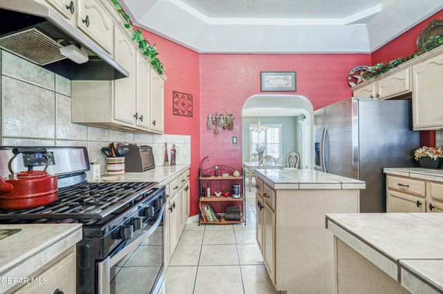 12268 CHISHOLM PASS Drive, El Paso, TX 79936