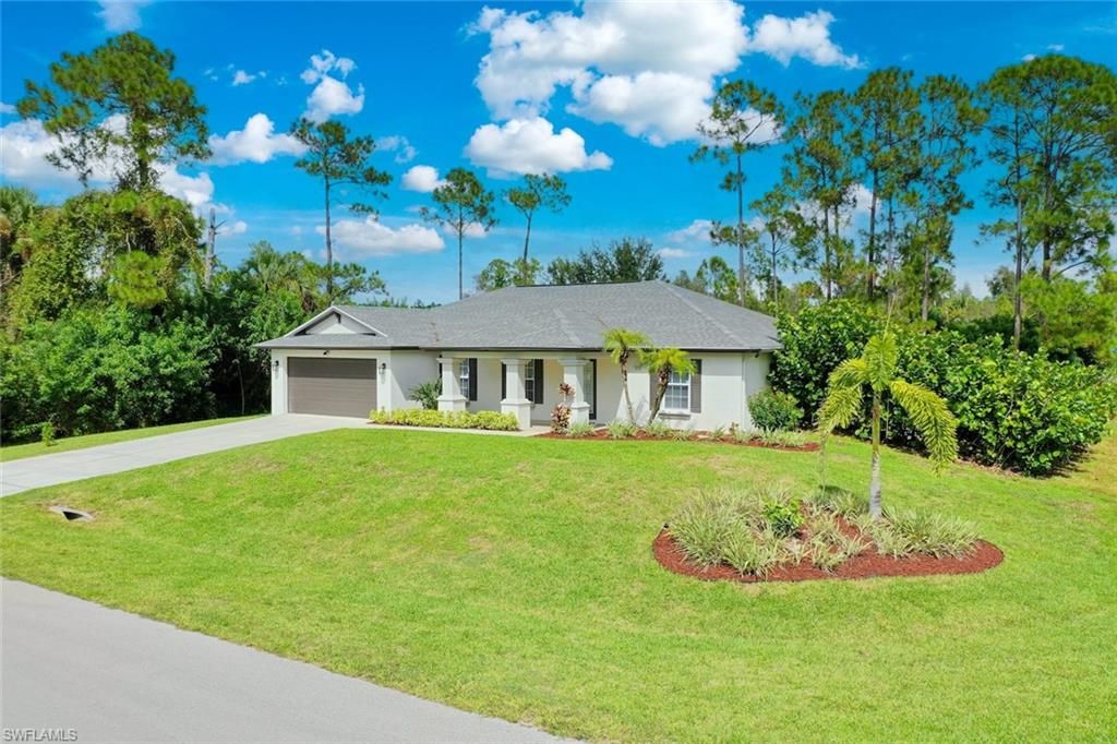 137 Napier AVE S, LEHIGH ACRES, FL 33974 — photo 2
