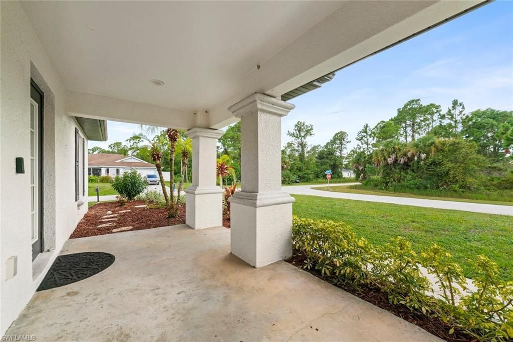137 Napier AVE S, LEHIGH ACRES, FL 33974 — photo 3