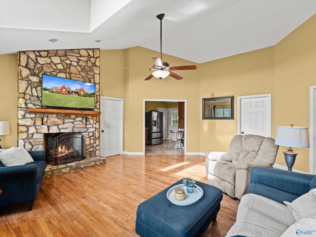 20319 Myers Road, Athens, AL 35614