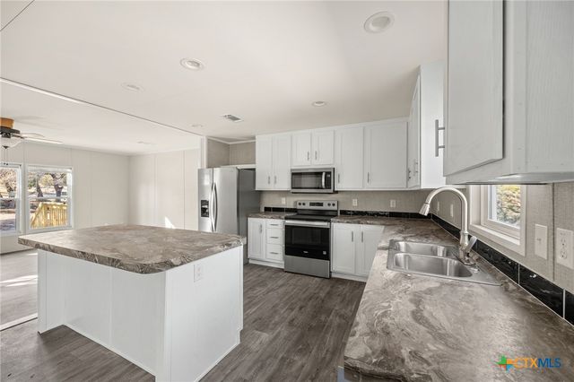 613 County Road 3376, Kempner, TX 76539