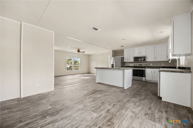 613 County Road 3376, Kempner, TX 76539