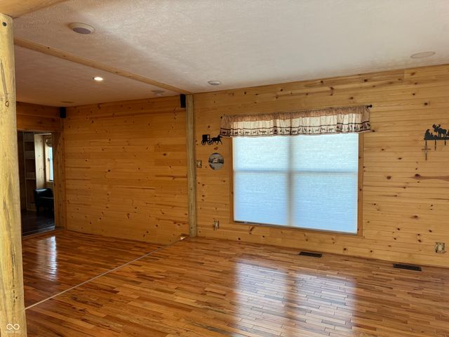 523 E Noble Street, Lebanon, IN 46052