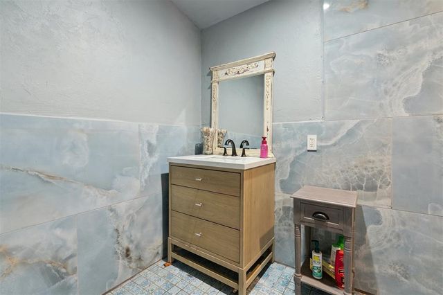 26115 Lazy D Drive, Blanchard, OK 73010