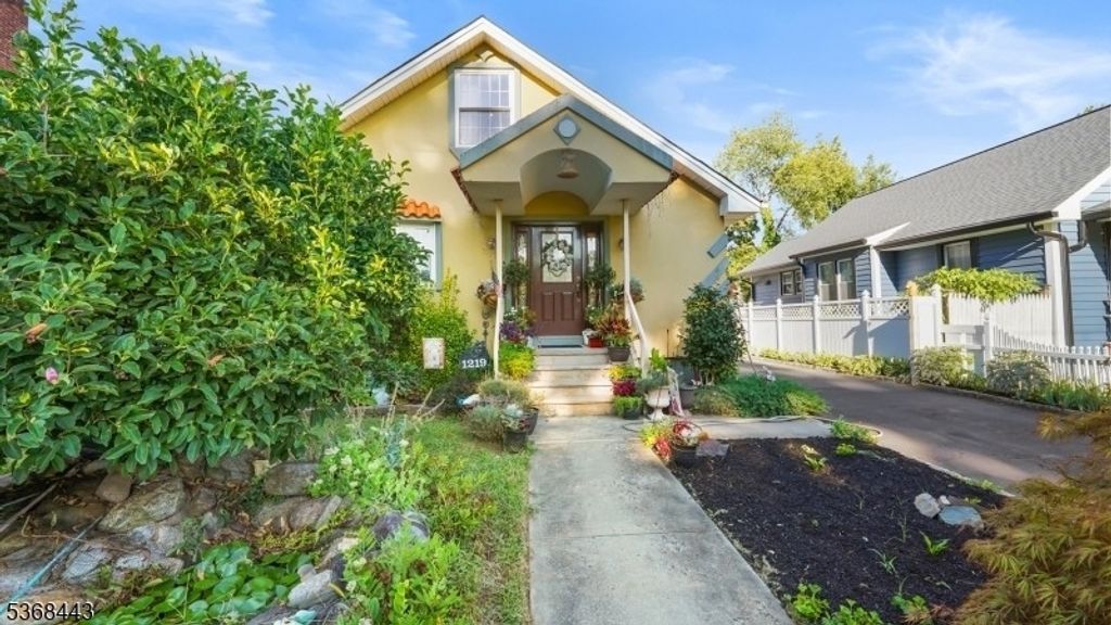 1219 Rose St, Plainfield City, NJ 07060