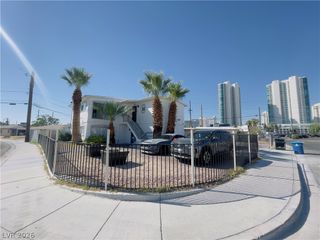 2317 Santa Rita Drive 4, Las Vegas, NV 89104
