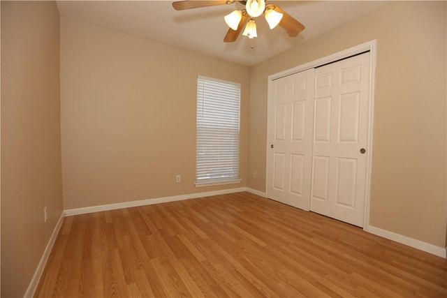400 W 35th ST 202, Austin, TX 78705